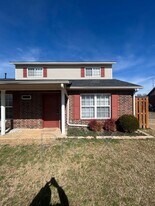 3400 SW Landau Ct in Bentonville, AR - Building Photo