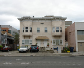 1984-1986 SW 5th Ave in Portland, OR - Building Photo - Building Photo