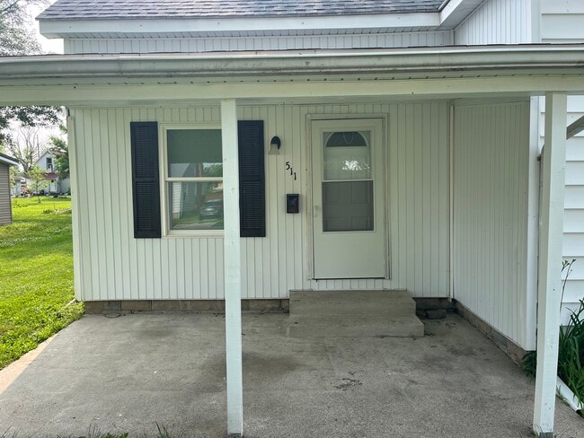 property at 511 N Race St