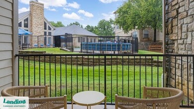 165 Forestbrook Dr, Unit 217 in Lewisville, TX - Building Photo - Building Photo