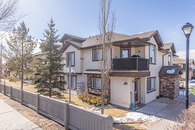 Sunvillage Copperstone II in Edmonton, AB - Building Photo - Building Photo