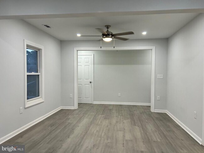104 Roe St in Greensboro, MD - Building Photo - Building Photo