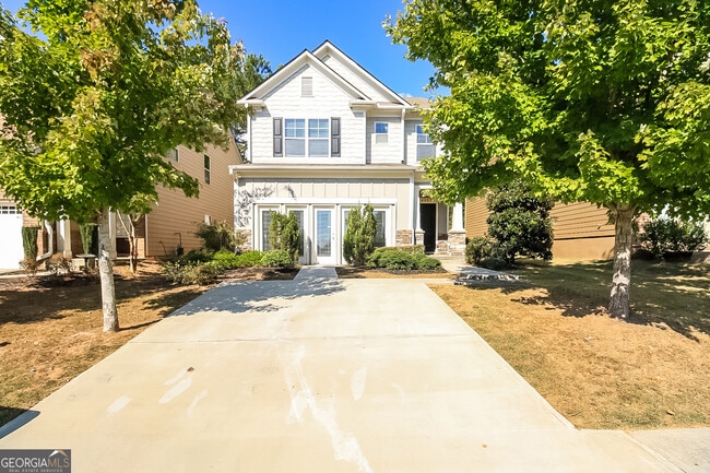 property at 4957 Rapahoe Trail