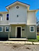 768 Avondale Ave in San Antonio, TX - Building Photo