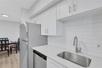 Hillstone Apartments in Washington, DC - Building Photo - Building Photo