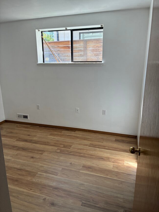 304 NE 50th St in Seattle, WA - Foto de edificio - Building Photo