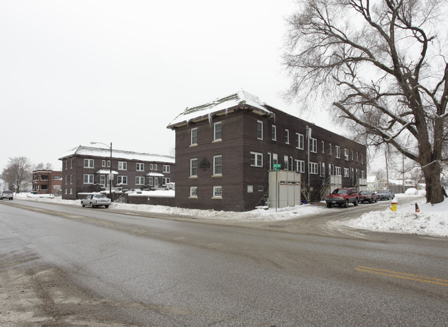 Crawford Terrace in Omaha, NE - Building Photo - Building Photo