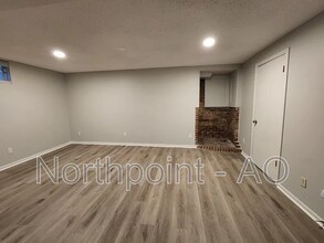 2014 NE Concord St in Lee's Summit, MO - Building Photo - Building Photo