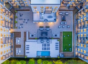 120 W Passaic St in Rochelle Park, NJ - Building Photo - Building Photo