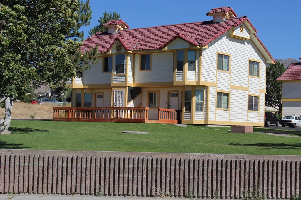 Doll House Apartments & Hacienda Apartments Winnemucca, NV Apartments For Rent