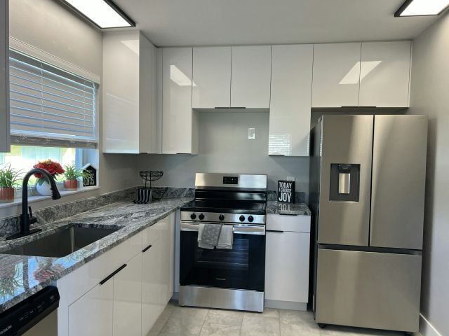 4754 Carefree Trail in West Palm Beach, FL - Building Photo - Building Photo