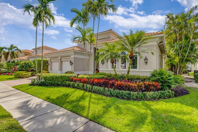 120 Vía Mariposa in Palm Beach Gardens, FL - Building Photo - Building Photo