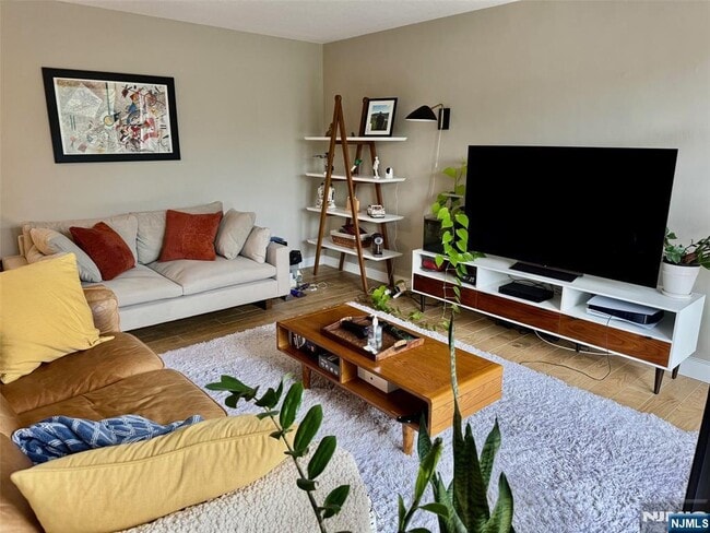 3 Horizon Rd in Fort Lee, NJ - Building Photo - Building Photo