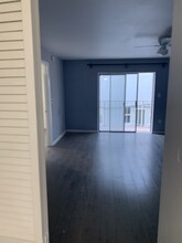 1615 Meridian Ave, Unit 202 in Miami Beach, FL - Building Photo - Building Photo