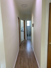 220 Sedore Ave-Unit -2 in Fairview, NJ - Building Photo - Building Photo