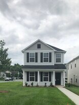 1704 Overcreek Cir in Winston-Salem, NC - Building Photo