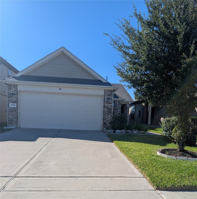 6710 Beck Canyon Dr in Houston, TX - Building Photo - Building Photo