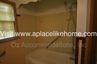 7820 Arlington Ave photo'