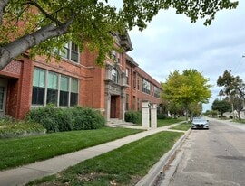 1223 N 9th St, Unit 207 in Lincoln, NE - Building Photo