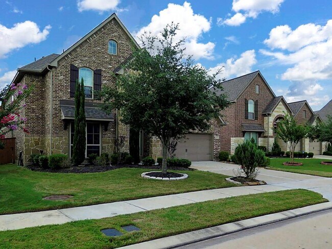 16810 Bonnyton Dr in Richmond, TX - Building Photo - Building Photo