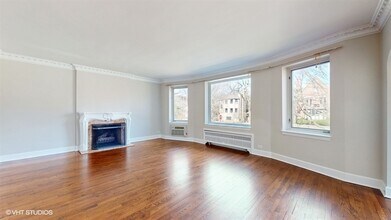 330 Barton Ave in Evanston, IL - Building Photo - Building Photo