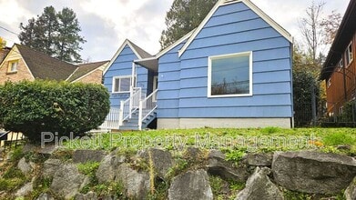 139 S Lafayette Ave in Bremerton, WA - Building Photo - Building Photo