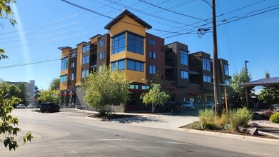 TOO812 in Missoula, MT - Foto de edificio - Interior Photo