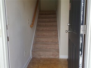 805 Pleasant Hill Rd in Lilburn, GA - Building Photo - Building Photo