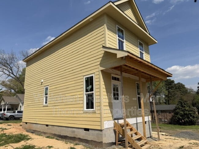 1203 Fern St in Durham, NC - Building Photo - Building Photo