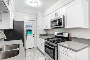 1314 Euclid St in Santa Monica, CA - Building Photo