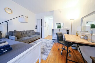 1422 2nd Ave in New York, NY - Building Photo - Building Photo