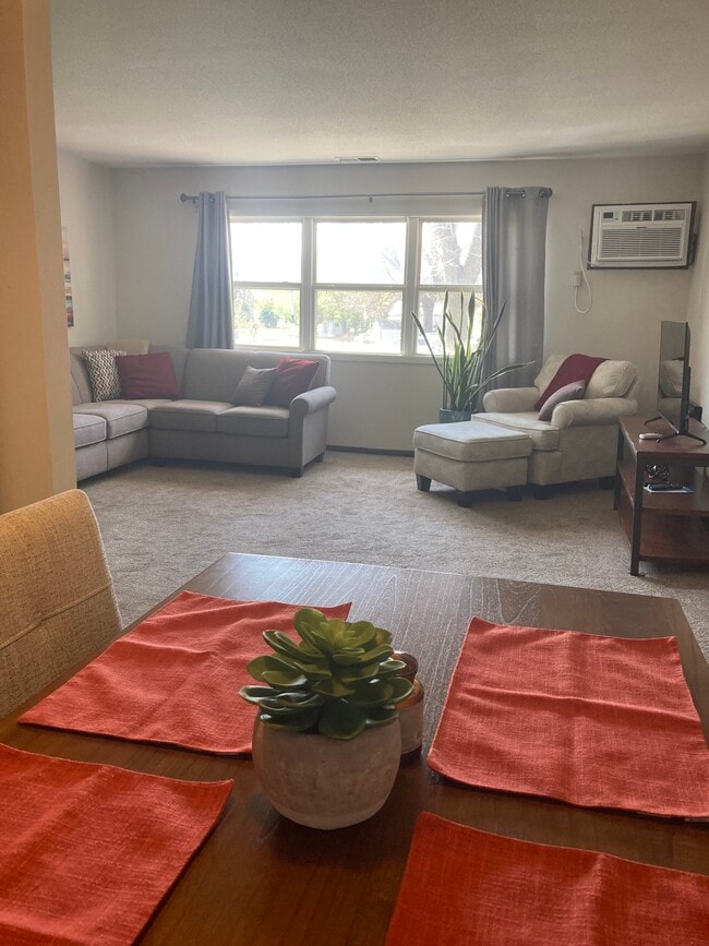 321 W Bert St, Unit 1