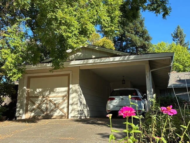 property at 605 Radcliffe Dr
