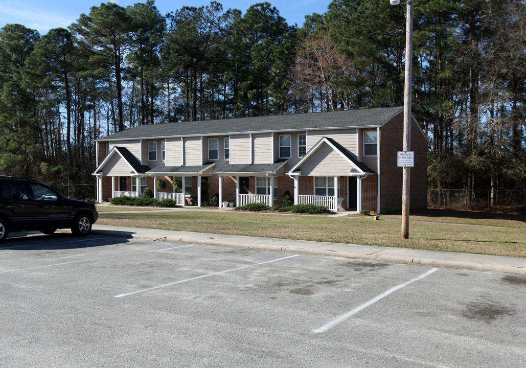 Plantation Apartments in Myrtle Beach, SC - Building Photo