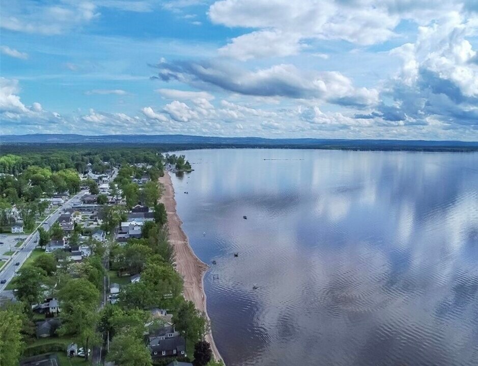 2310 Main St in Blossvale, NY - Building Photo
