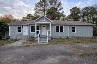 2839 Five Forks Trickum Rd SW in Lawrenceville, GA - Building Photo