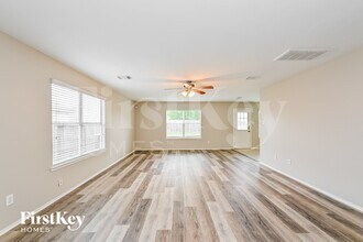 4435 Sprangletop Ave in Baytown, TX - Building Photo - Building Photo