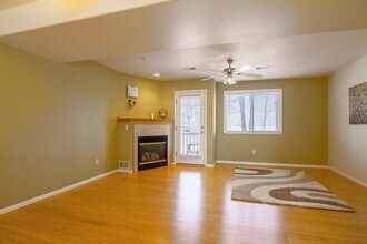 4973 Noble Park Pl in Boulder, CO - Foto de edificio - Building Photo