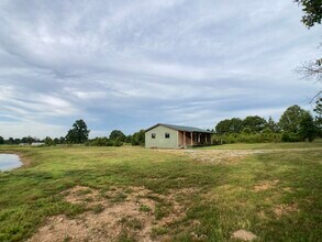 4700 Norman Dr in Hartville, MO - Building Photo - Building Photo