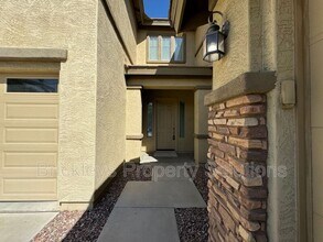 4446 E Blue Sage Rd in Gilbert, AZ - Building Photo - Building Photo