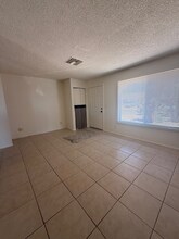 1131 W Ross Ave in Phoenix, AZ - Building Photo - Building Photo