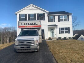 9218 Cooks Point Ct in Lanham, MD - Building Photo