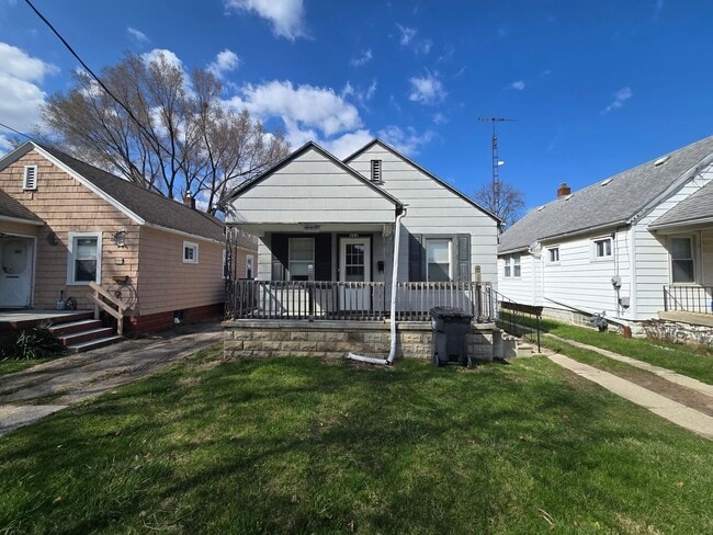 property at 552 Custer Dr