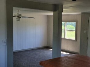 6020 Taylorsville Rd in Dale, TX - Building Photo - Building Photo
