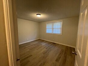 99 Tillman Dr in Carrollton, GA - Building Photo - Building Photo