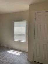 1549 Pillow St in Memphis, TN - Foto de edificio - Building Photo