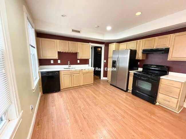 10 Bucknam St, Unit 2
