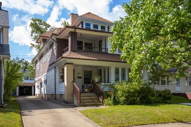 property at 3250 Berkshire Rd