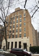 920 W Carmen Ave, Unit 2C in Chicago, IL - Building Photo - Building Photo