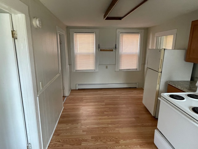 71 Meadow St in Windham, CT - Building Photo - Building Photo